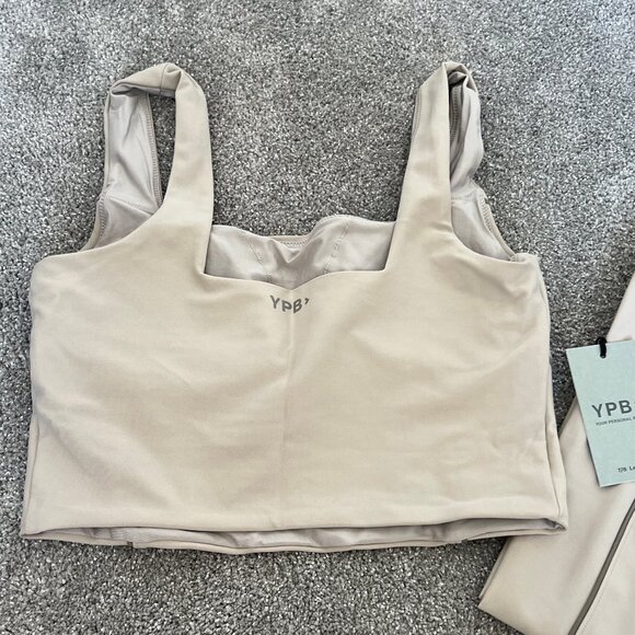 Abercrombie YPB Cream/Gray Stripe Set - Picture 3 of 3